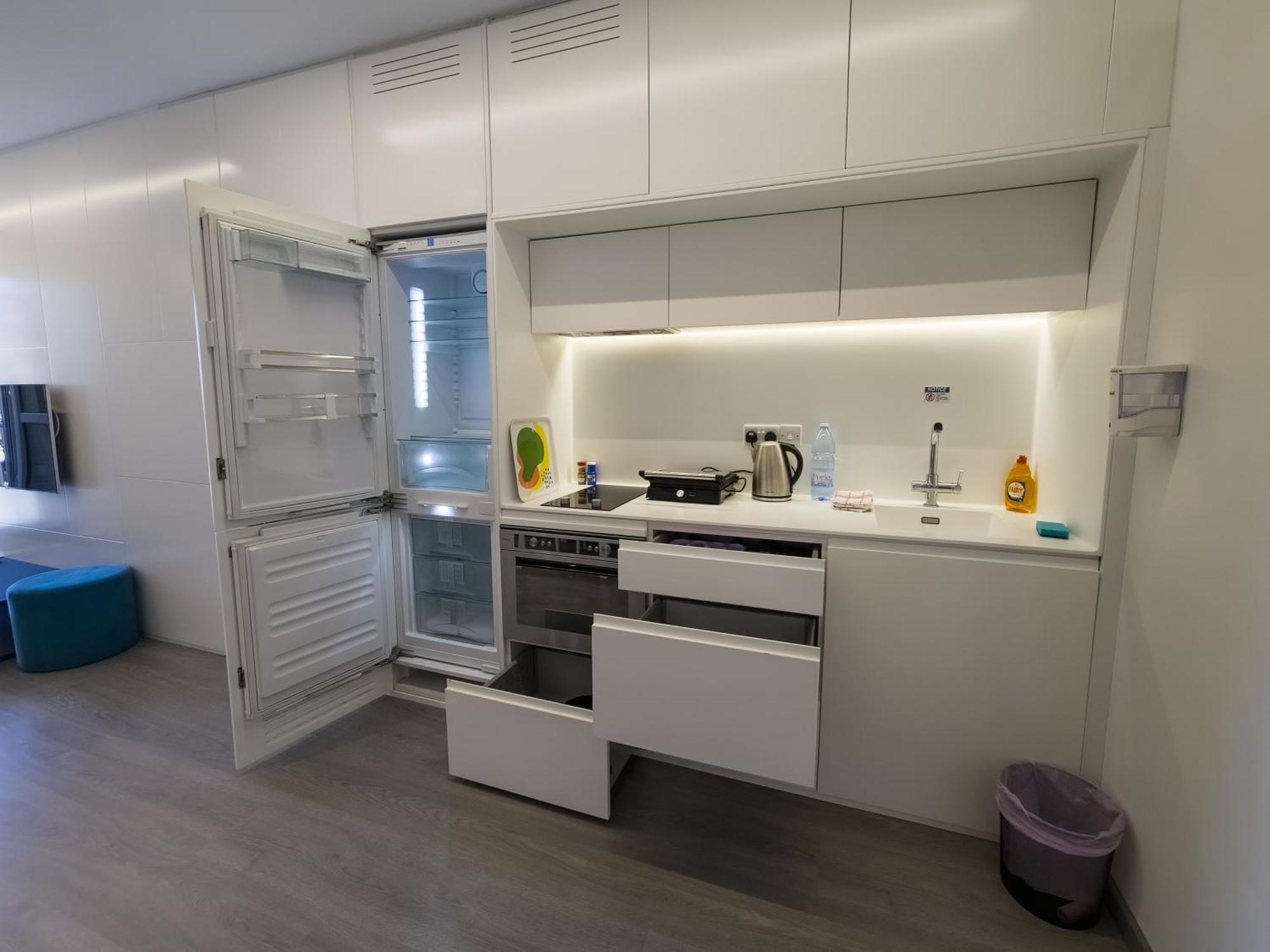 City Centre Studio Apartments Никозия Екстериор снимка