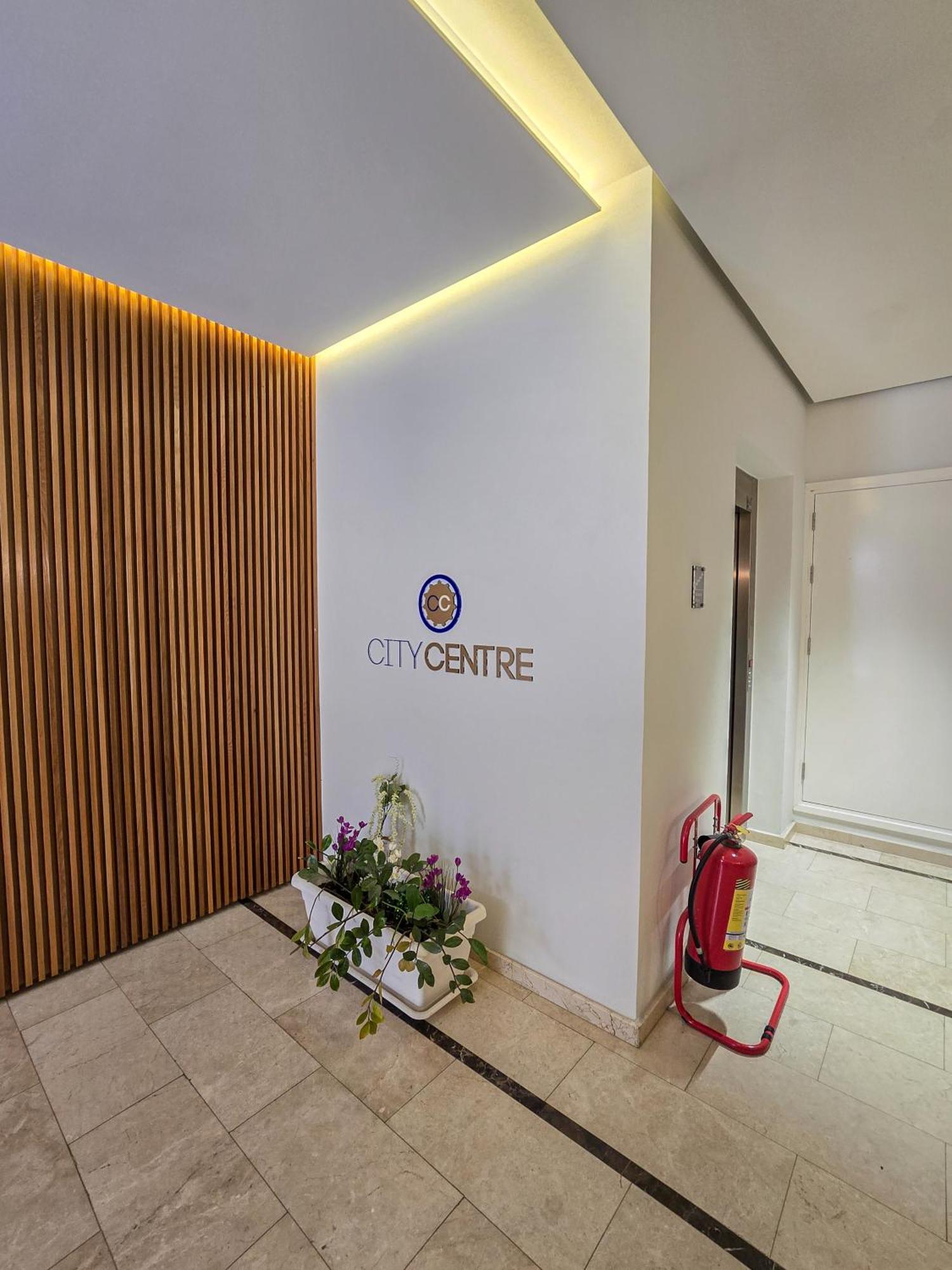 City Centre Studio Apartments Никозия Екстериор снимка