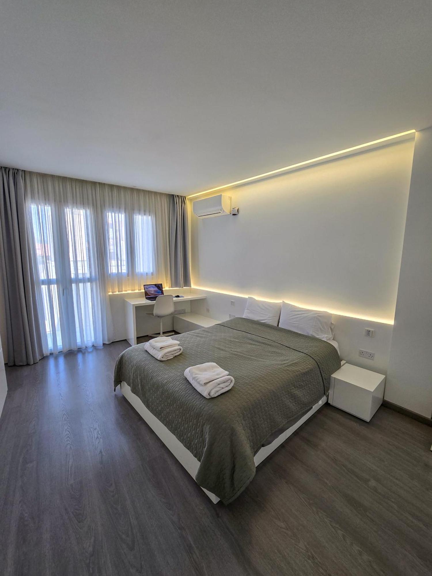 City Centre Studio Apartments Никозия Екстериор снимка
